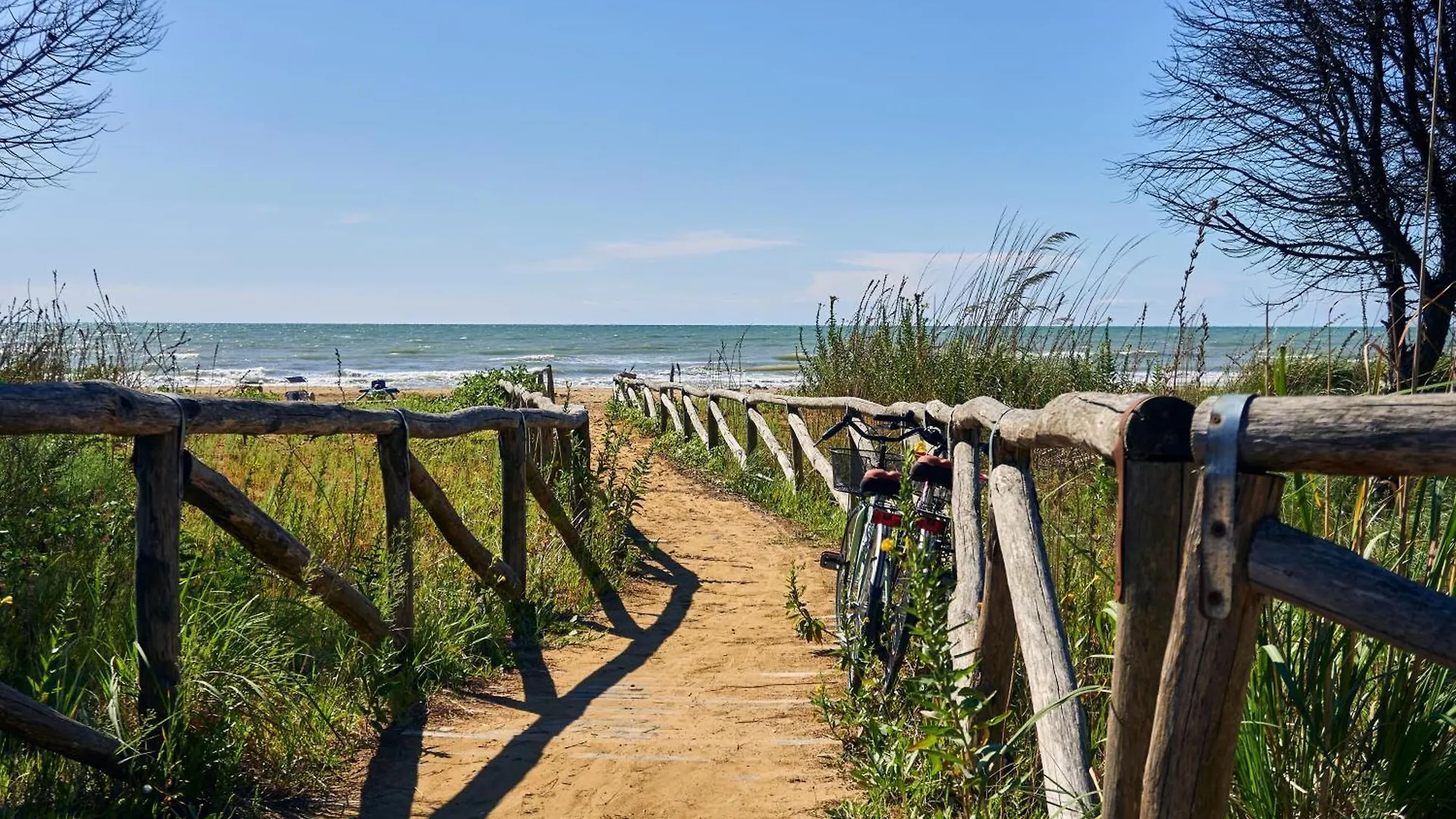 Homely Flat For 5, In A Green Area In Bibione Italy