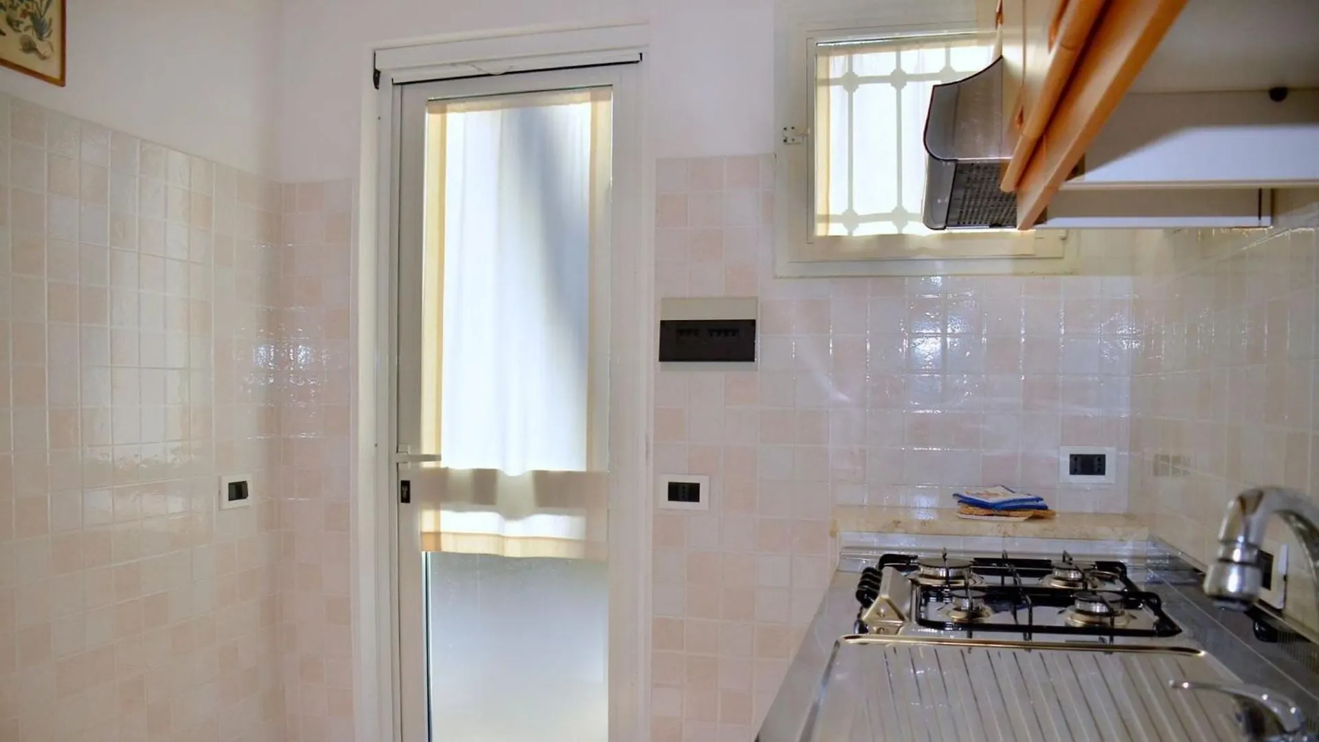 Homely Flat For 5, In A Green Area In Bibione 0*,  Italy